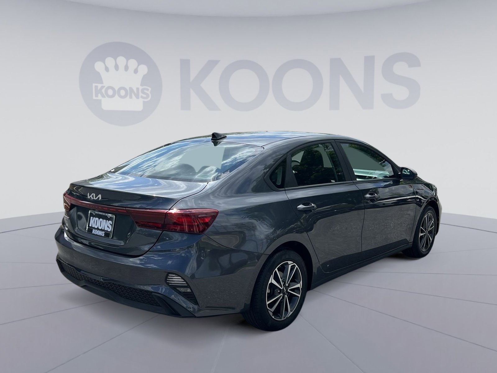 Used 2023 Kia Forte LXS FWD image 7