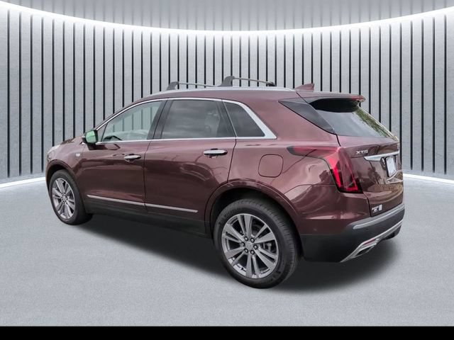 Used 2023 Cadillac XT5 Premium Luxury w/ Technology Package FWD image 8