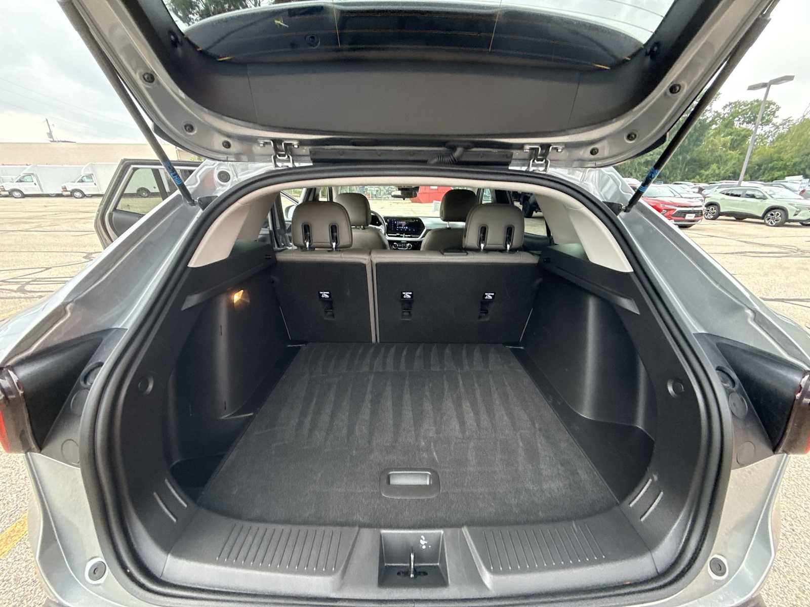 Certified 2024 Chevrolet Trax ACTIV w/ Sunroof Package FWD image 25