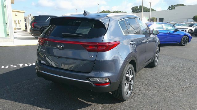 Used 2020 Kia Sportage EX image 4
