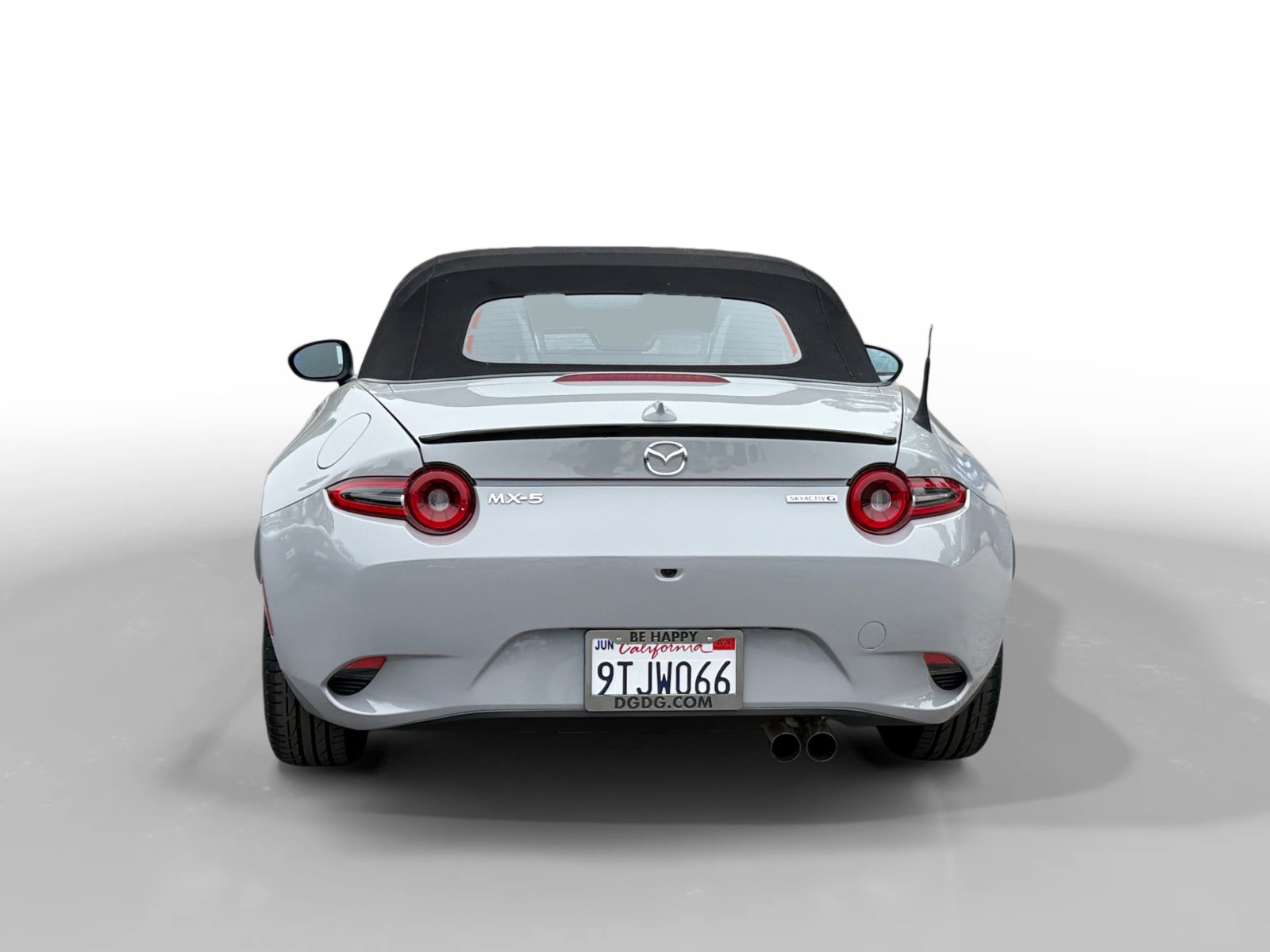 Certified 2025 MAZDA MX-5 Miata Club RWD image 4