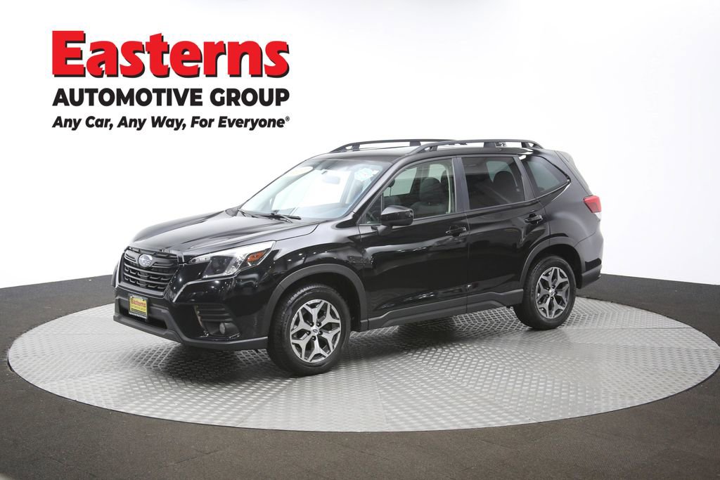 Used 2023 Subaru Forester Premium image 61