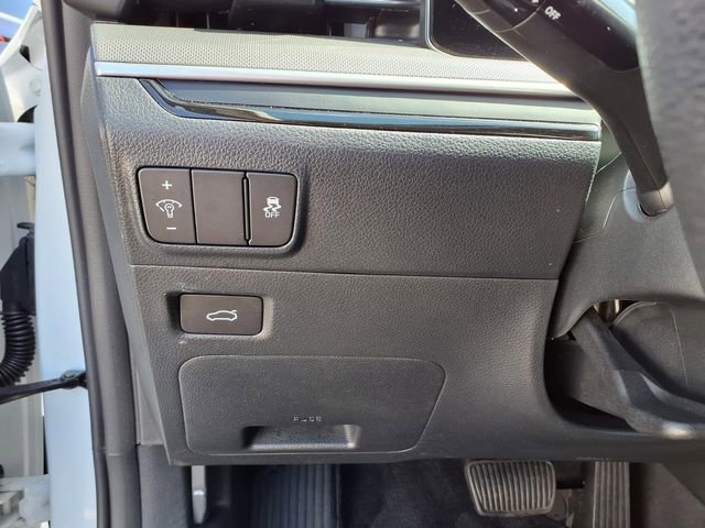 Used 2025 Kia K5 LXS FWD image 12