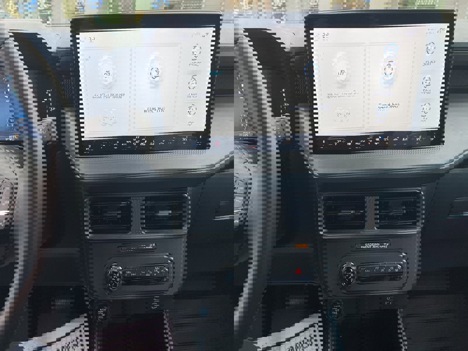 New 2025 Ford Maverick XLT w/ XLT Luxury Package image 24