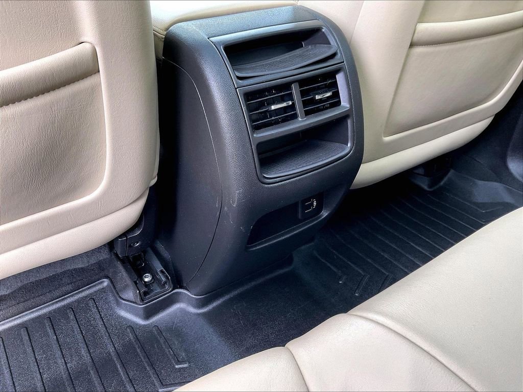 Used 2019 Cadillac XT5 Luxury AWD/4WD image 28