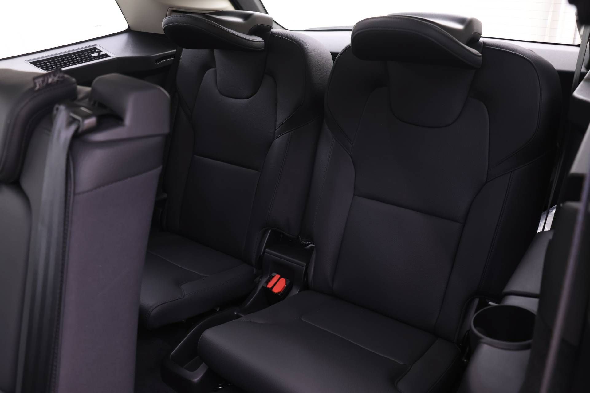 Used 2023 Volvo XC90 B6 Plus AWD/4WD image 19