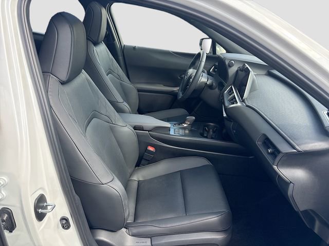 Used 2025 Lexus UX 300h FWD w/ Accessory Package (Z1) image 15