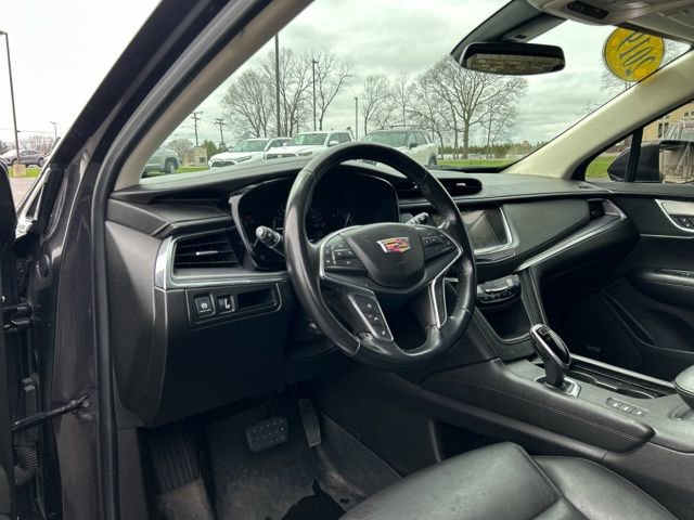 Used 2019 Cadillac XT5 Premium Luxury image 24