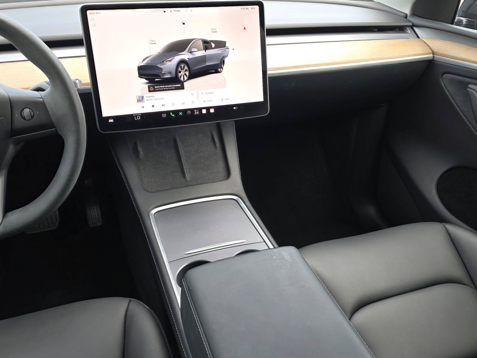 Used 2024 Tesla Model Y Long Range AWD/4WD image 11