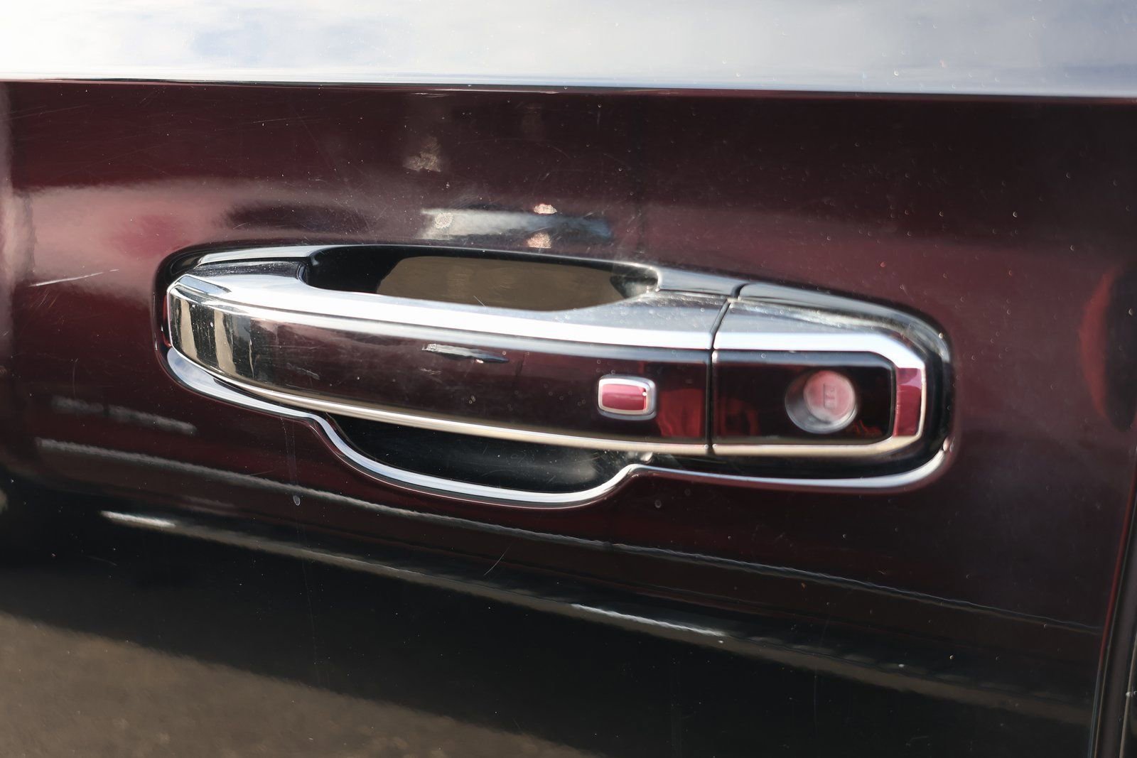 Used 2024 Chevrolet Tahoe High Country image 24