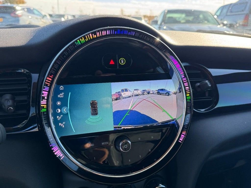 Used 2022 MINI Cooper S image 19