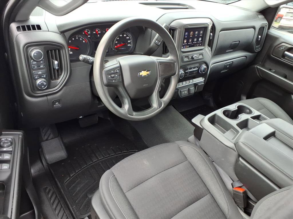 Used 2022 Chevrolet Silverado 1500 Custom AWD/4WD image 9