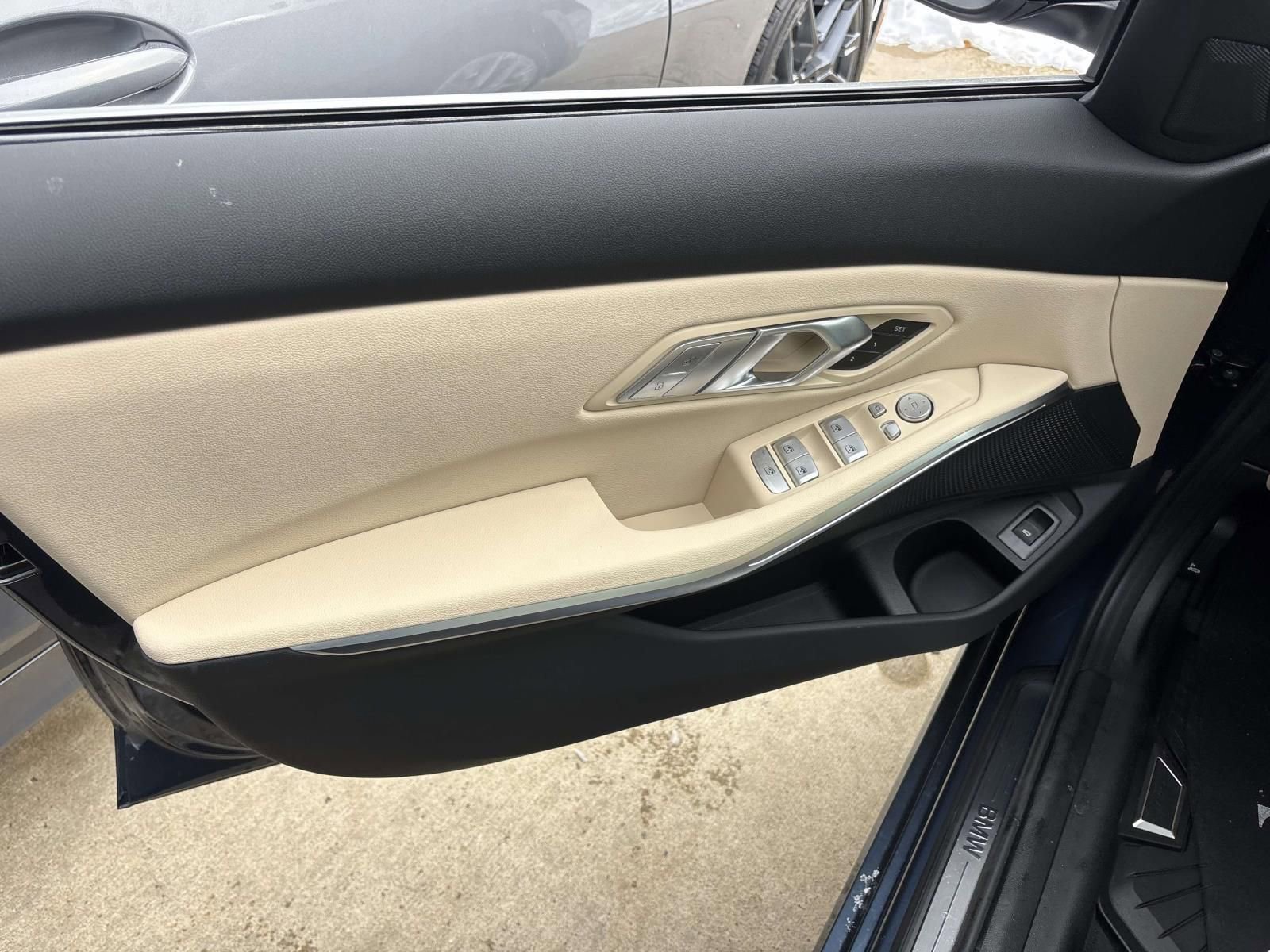 New 2026 BMW 330i xDrive Sedan w/ Premium Package image 10