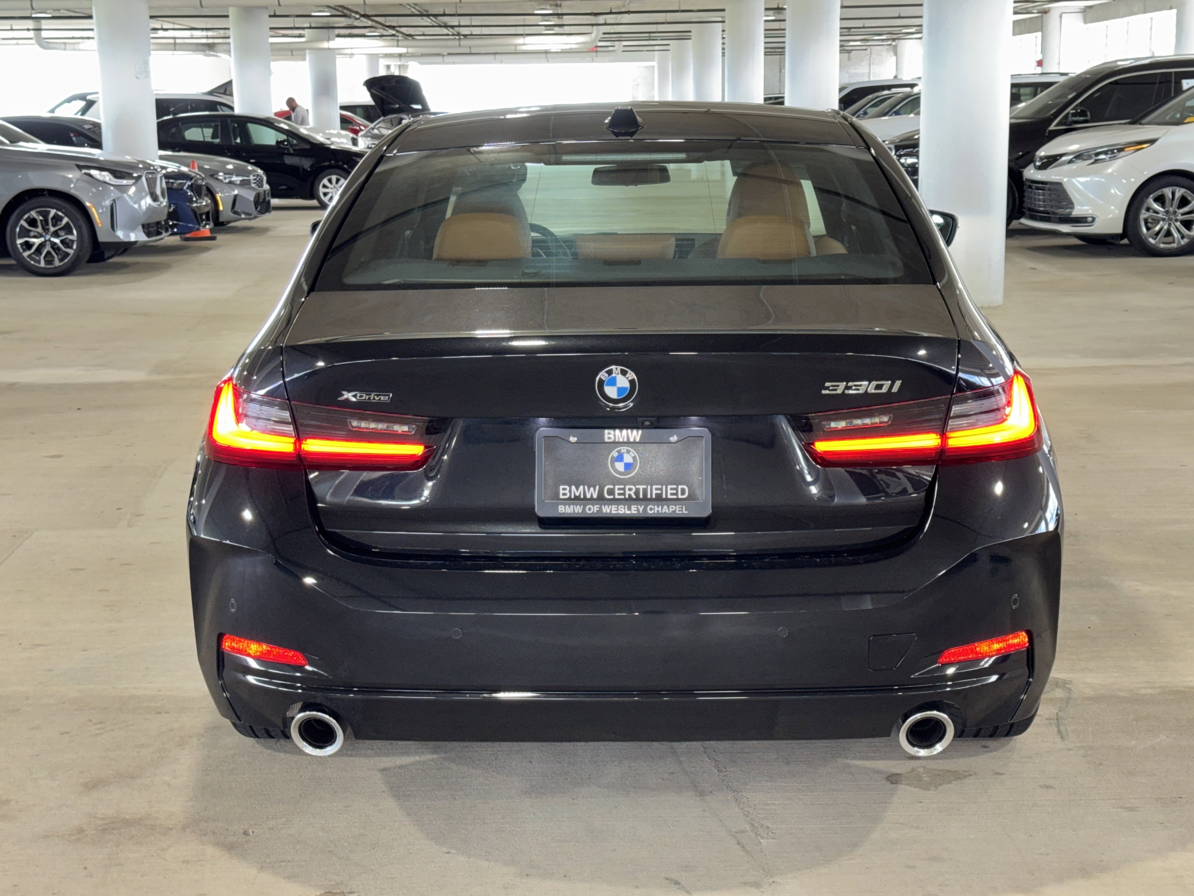 Certified 2025 BMW 330i xDrive Sedan w/ Convenience Package image 7