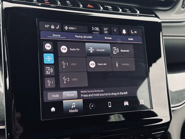 Used 2022 Jeep Grand Cherokee Altitude image 34