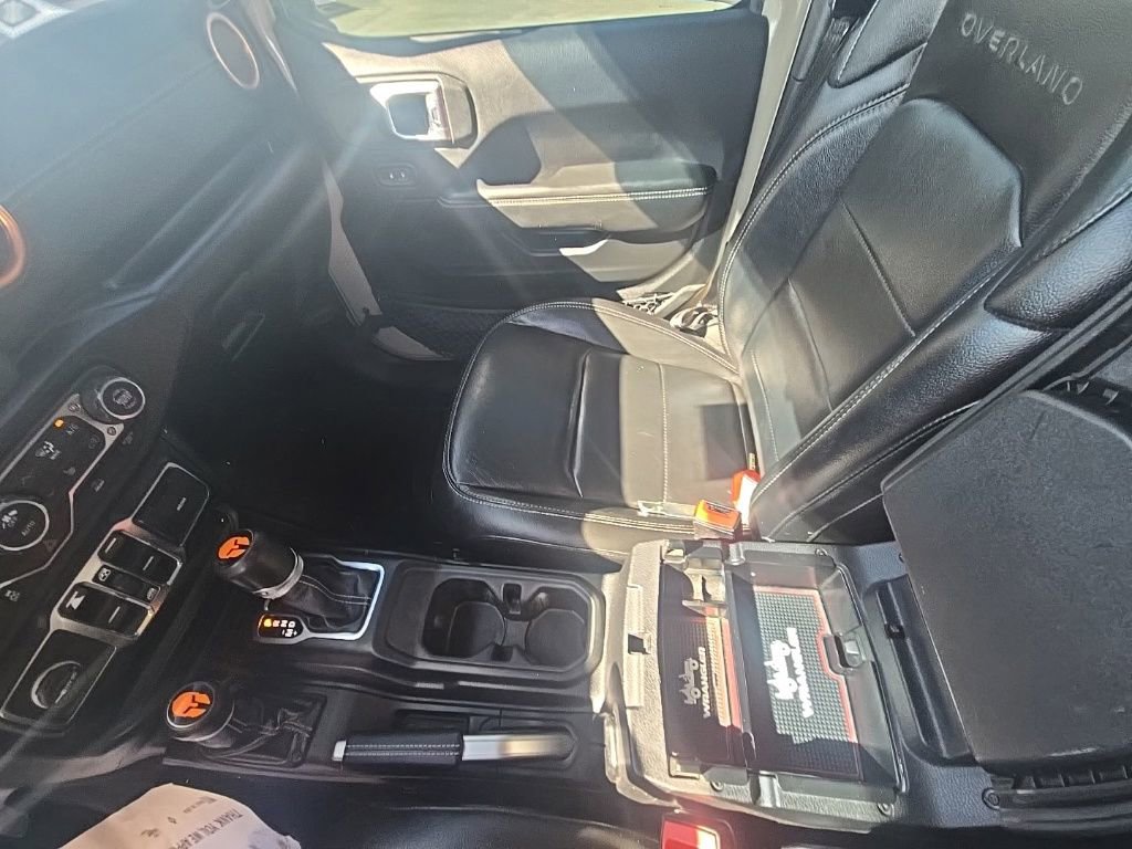 Used 2020 Jeep Gladiator Overland image 24