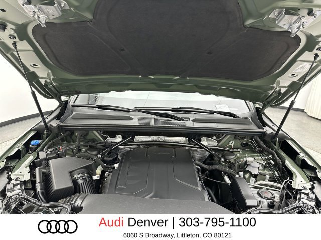 Used 2025 Audi Q5 Premium w/ Convenience Package AWD/4WD image 25