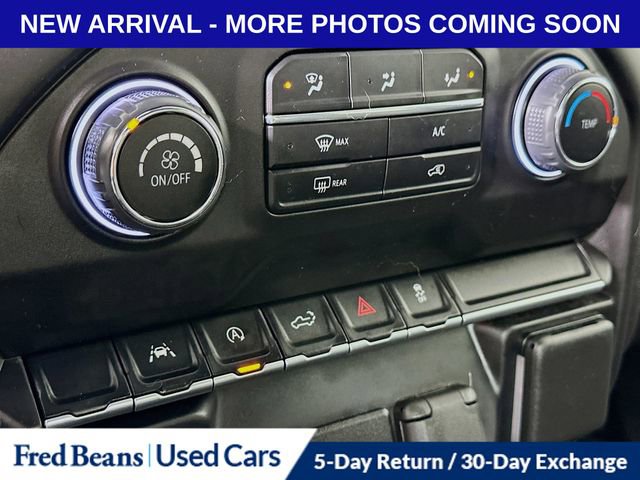 Used 2022 Chevrolet Silverado 1500 Custom image 17
