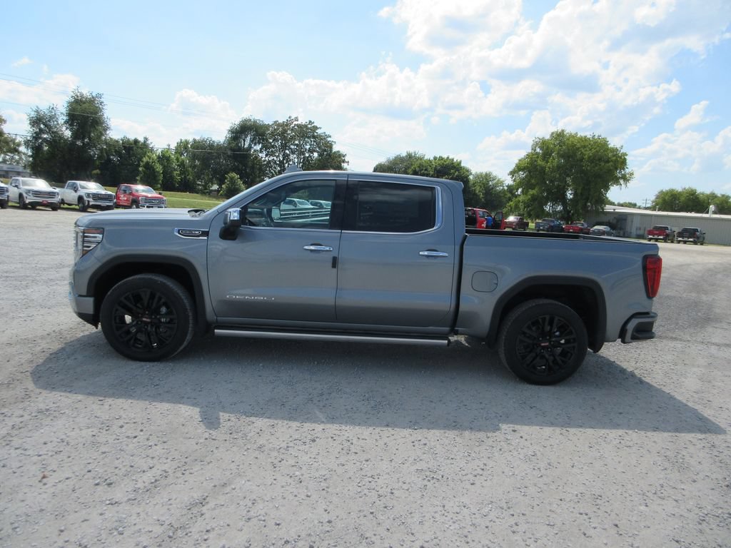 New 2026 GMC Sierra 1500 Denali w/ Denali Reserve Package AWD/4WD image 11
