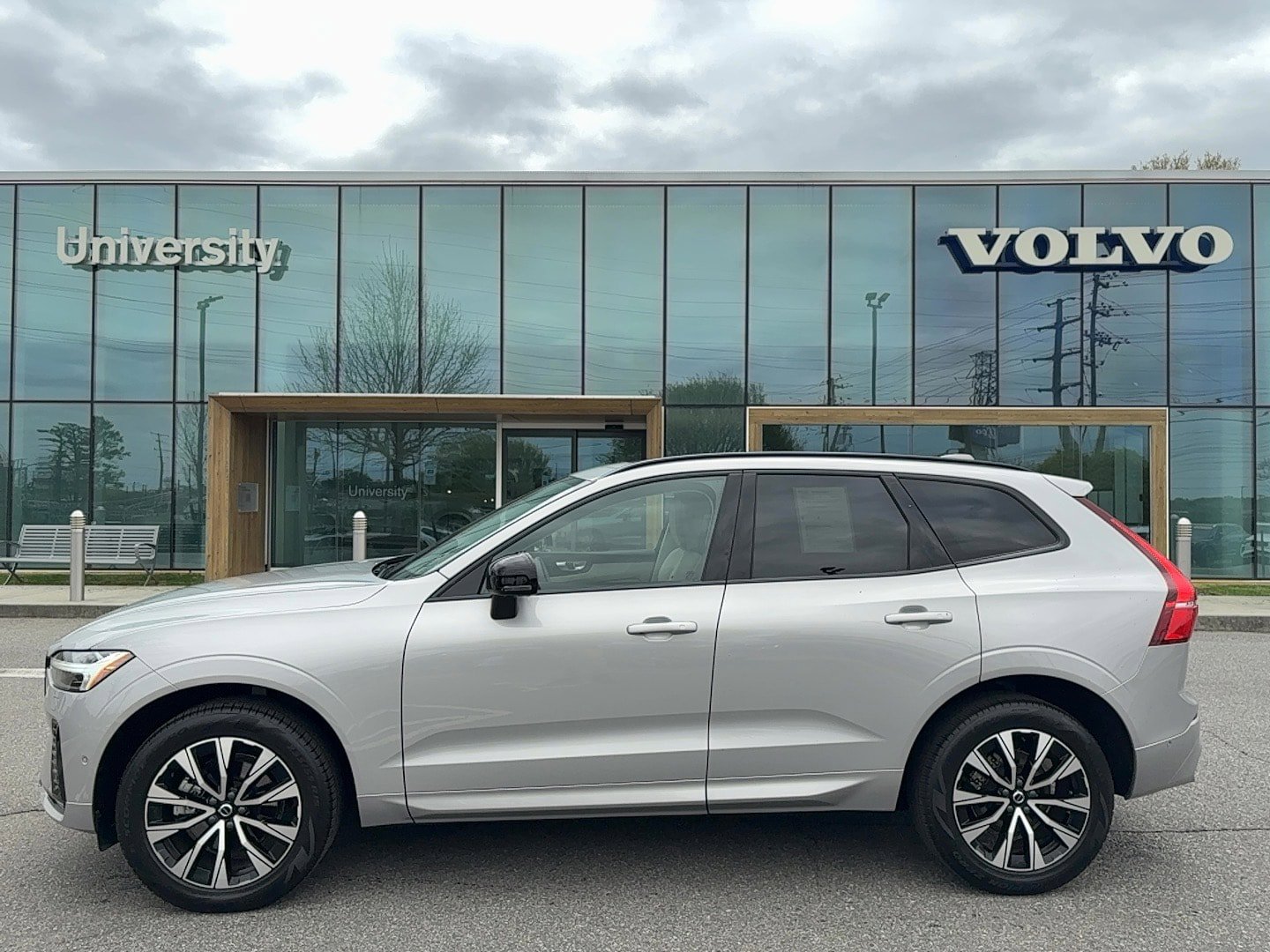 Certified 2024 Volvo XC60 B5 Plus w/ Protection Package Premier
