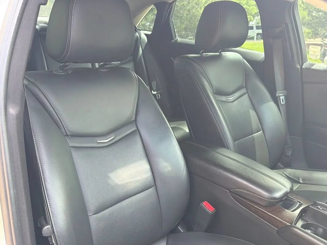 Used 2018 Cadillac XTS Luxury FWD image 15