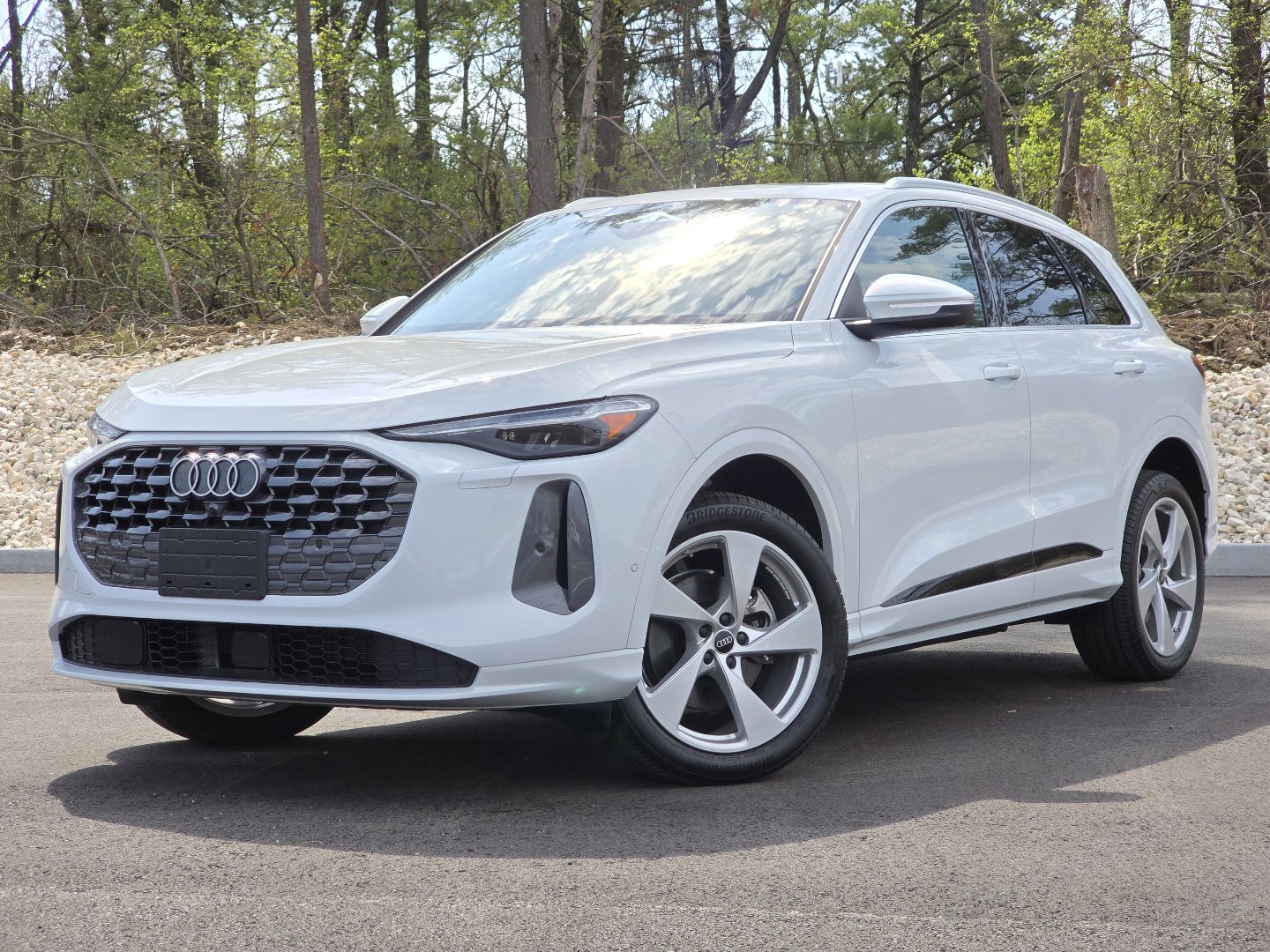 Certified 2025 Audi Q5 Premium Plus w/ Premium Plus image 1