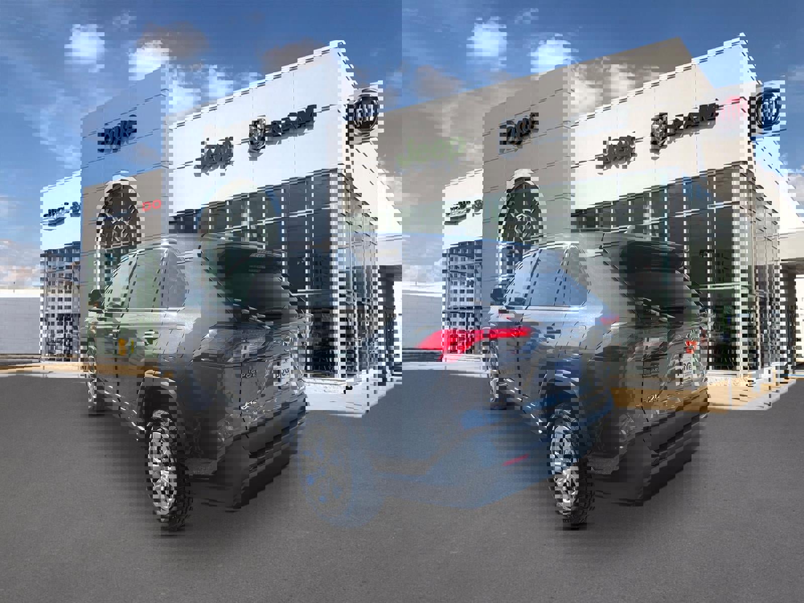 Used 2024 Toyota RAV4 LE image 3