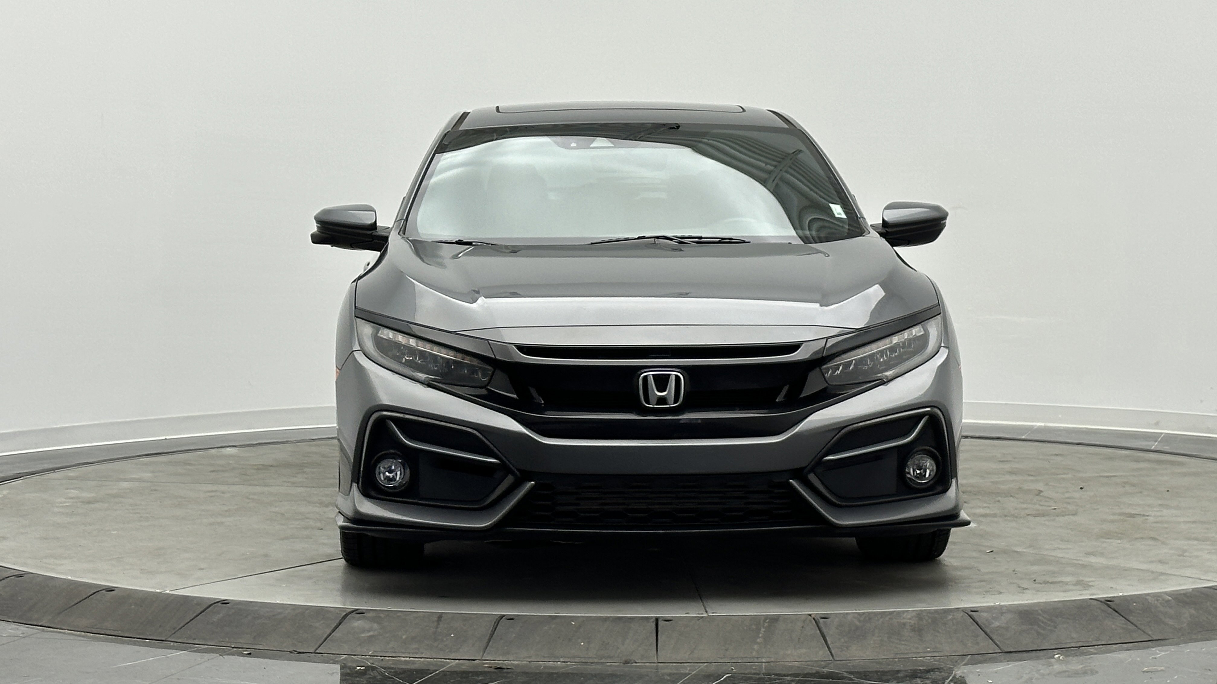 Used 2021 Honda Civic Sport Touring image 2