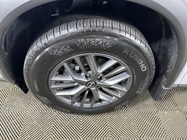 Certified 2025 Nissan Rogue S image 10