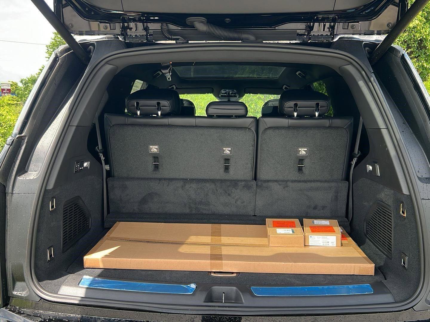 New 2026 Cadillac Escalade IQL Sport 1 image 40