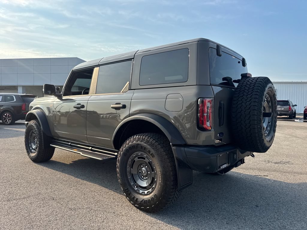 Used 2025 Ford Bronco Badlands AWD/4WD image 4