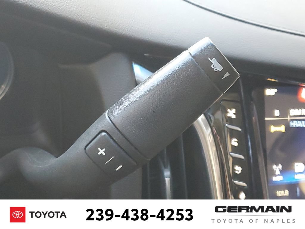 Used 2016 Cadillac Escalade Premium AWD/4WD image 29