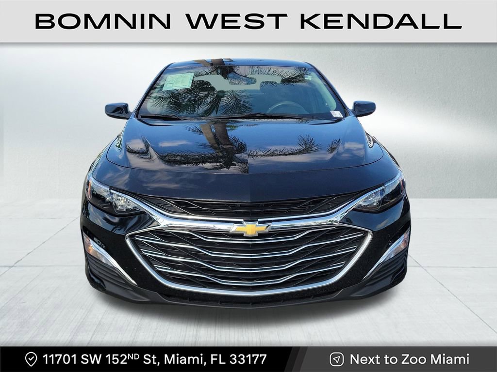 Used 2024 Chevrolet Malibu LS image 2