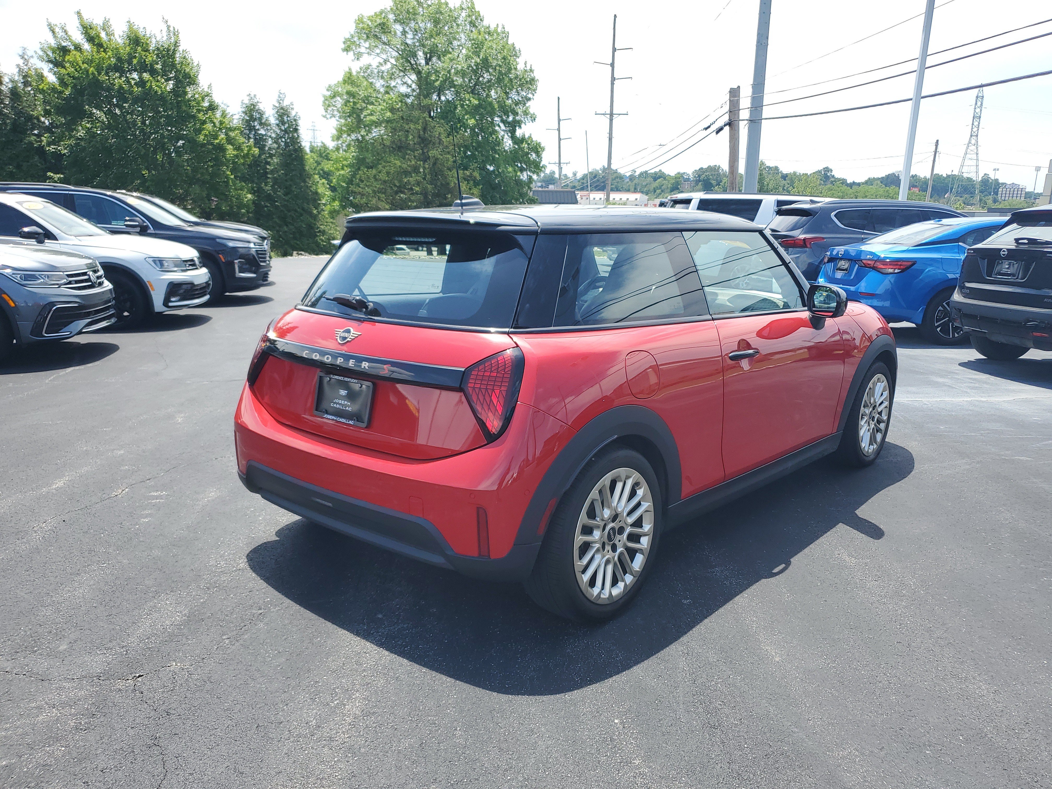 Used 2025 MINI Cooper S FWD image 3