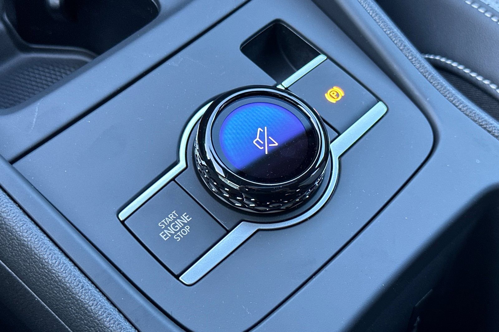 New 2026 Volkswagen Tiguan SE R-Line image 20