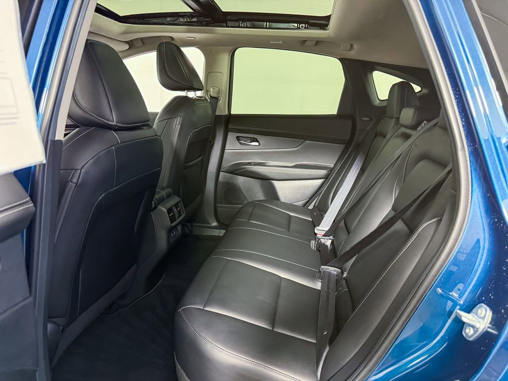 Certified 2025 Nissan Murano SL image 33