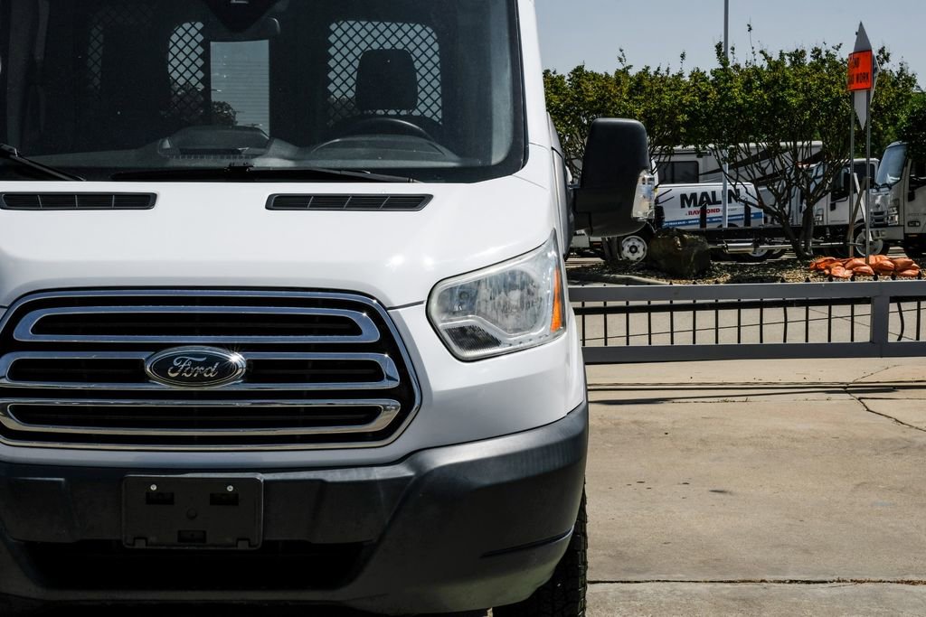 Used 2015 Ford Transit 150 XLT image 44
