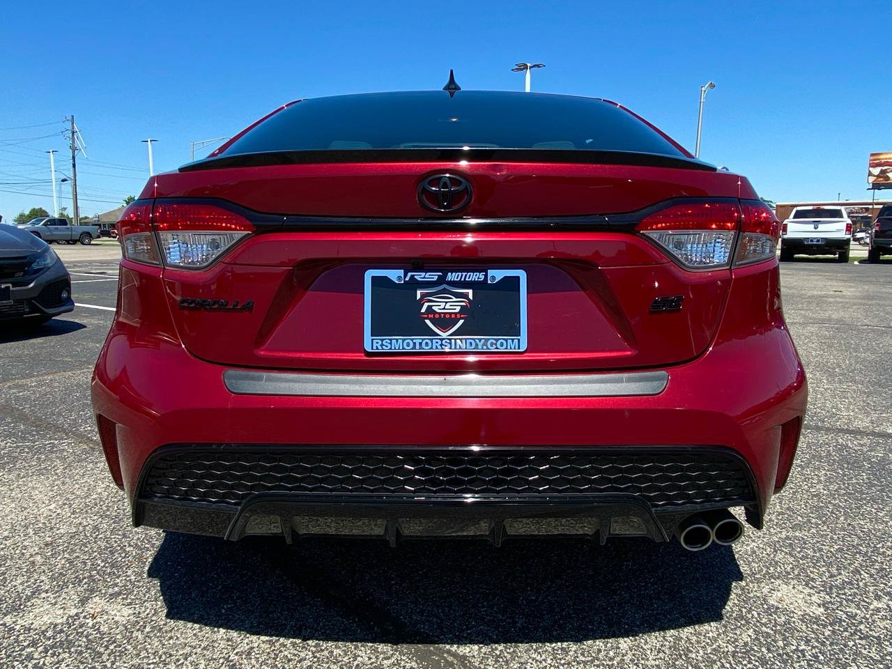 Used 2022 Toyota Corolla SE FWD image 5