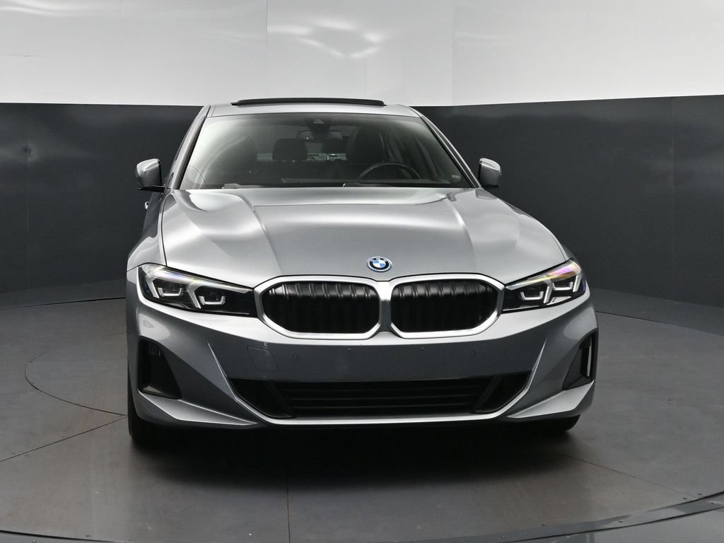 Certified 2023 BMW 330e xDrive AWD/4WD image 10
