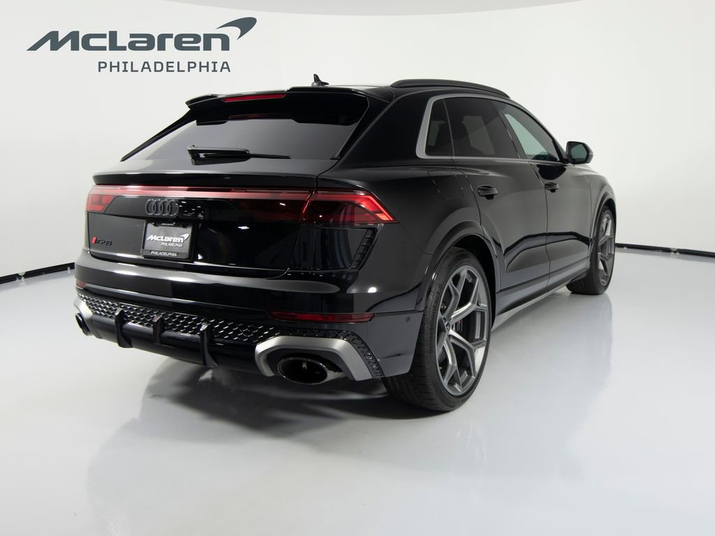 Used 2025 Audi RS Q8 performance image 5