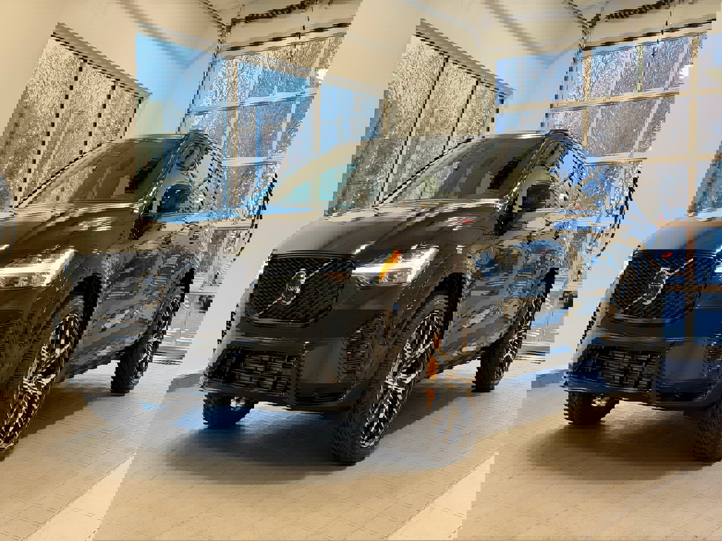 New 2026 Volvo XC60 T8 Polestar image 2