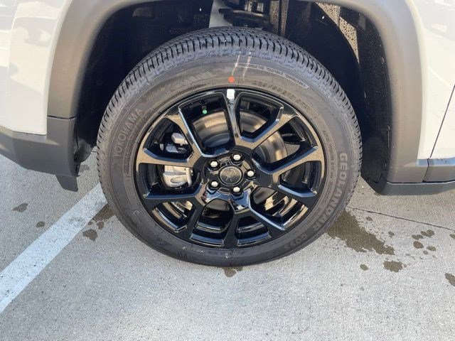New 2026 Jeep Compass Latitude w/ Quick Order Package 29K AWD/4WD image 9
