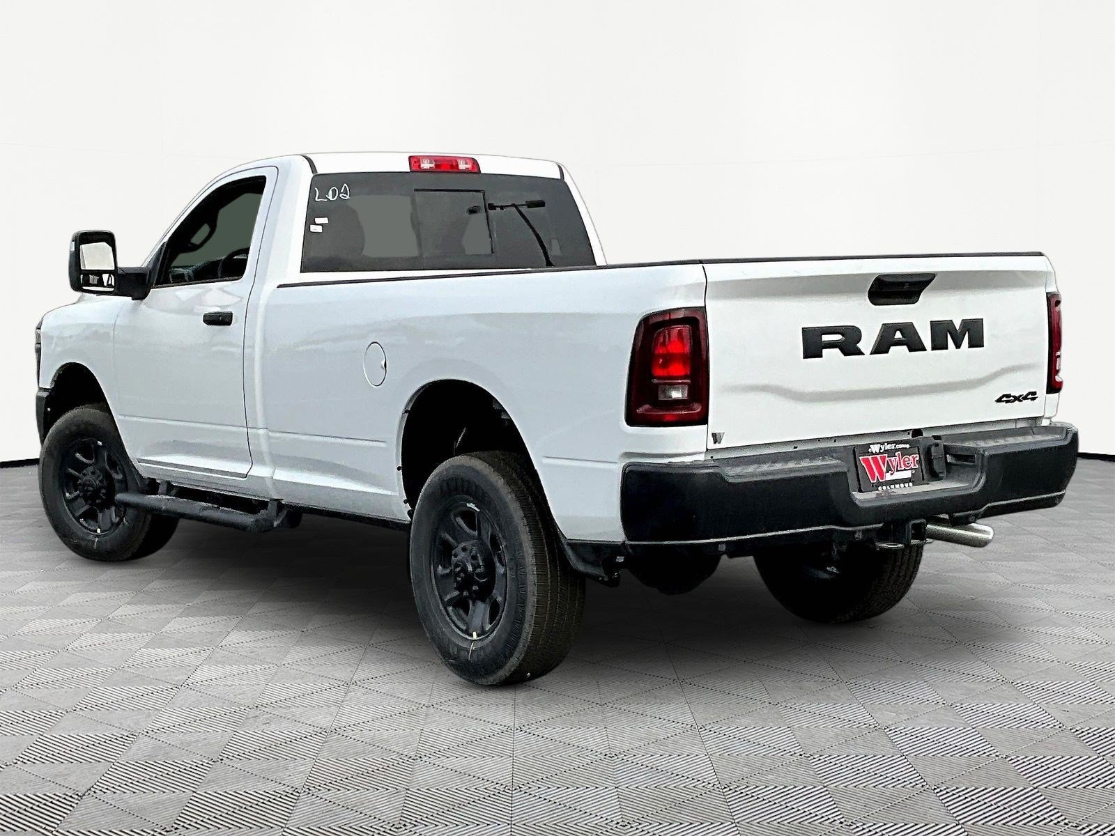 New 2026 RAM 3500 Tradesman AWD/4WD image 4