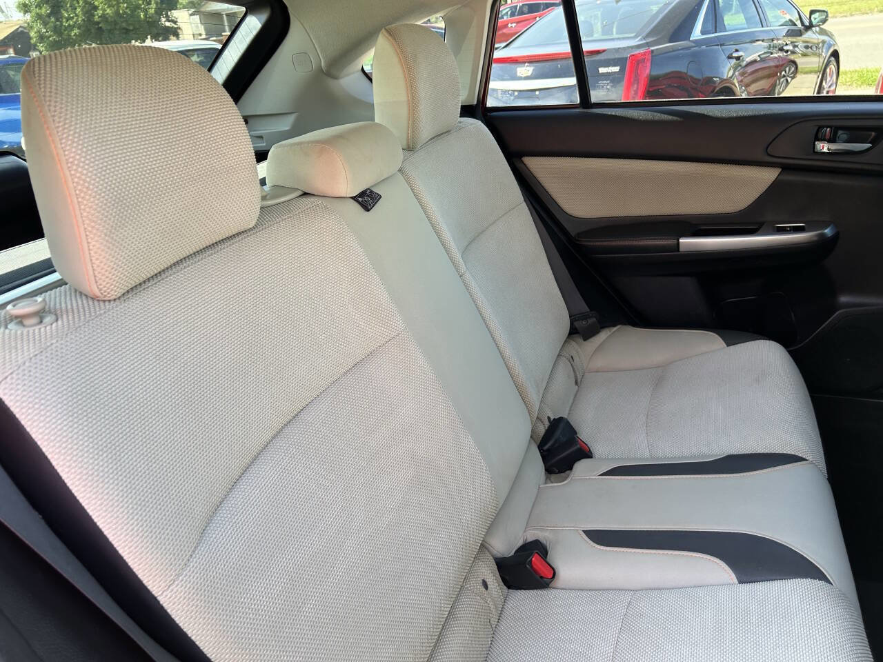 Used 2017 Subaru Crosstrek 2.0i Premium image 24