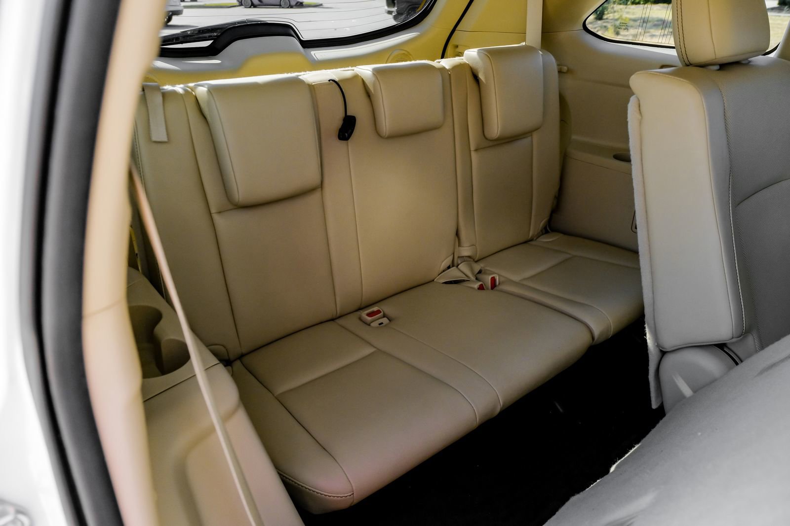 Used 2019 Toyota Highlander Limited FWD image 46