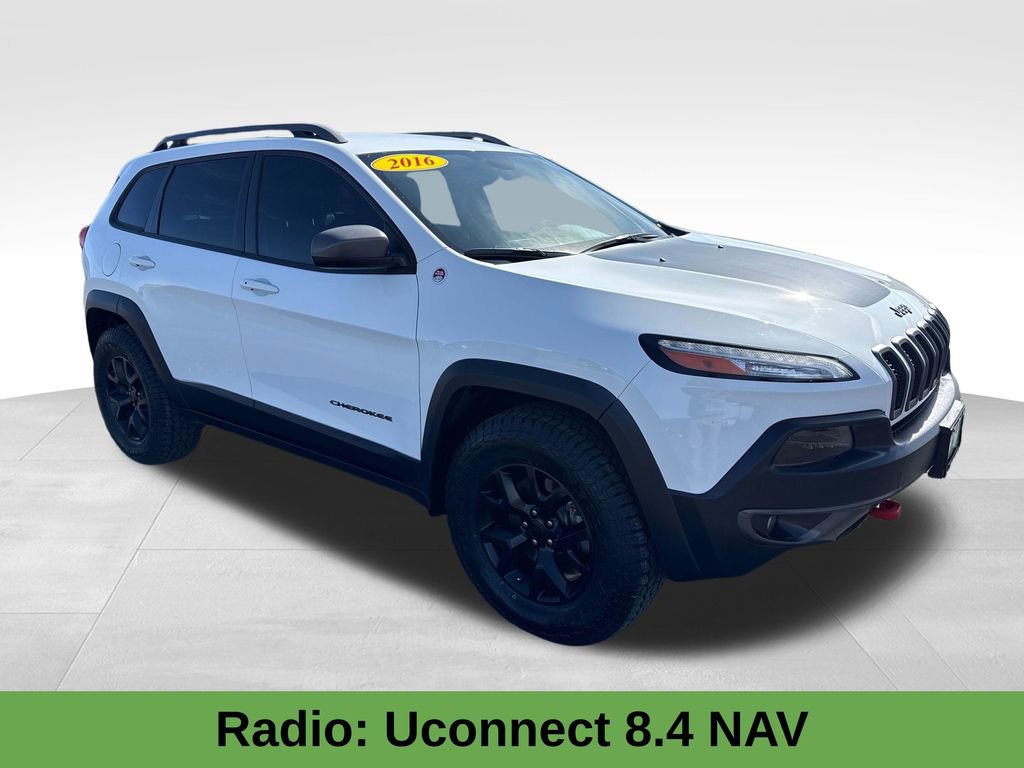 Used 2016 Jeep Cherokee Trailhawk w/ Comfort/Convenience Group image 9