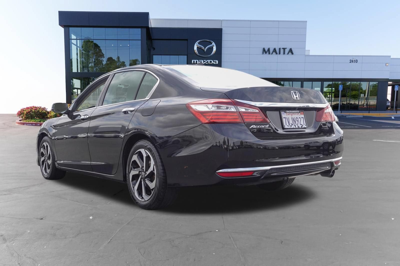 Used 2016 Honda Accord EX-L image 5