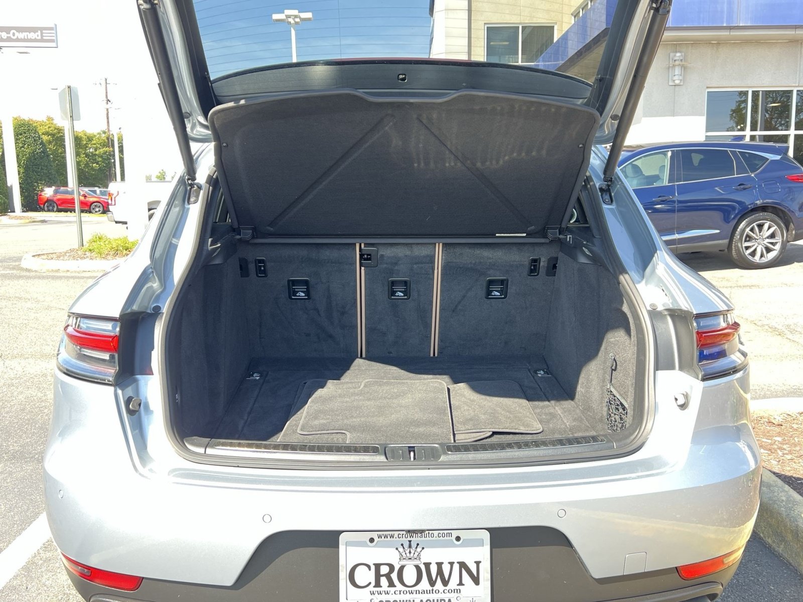 Used 2021 Porsche Macan S AWD/4WD image 24