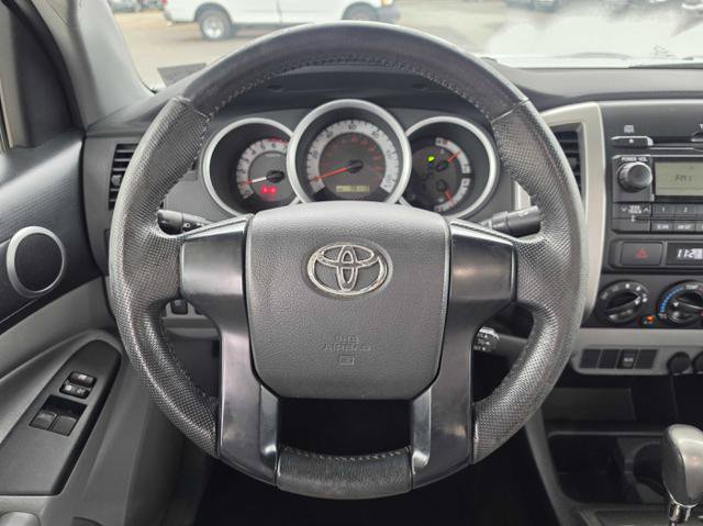 Used 2012 Toyota Tacoma 2WD Access Cab w/ SR5 Pkg image 17