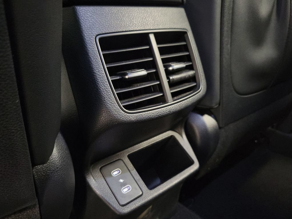 Used 2024 Kia Seltos SX AWD/4WD image 31